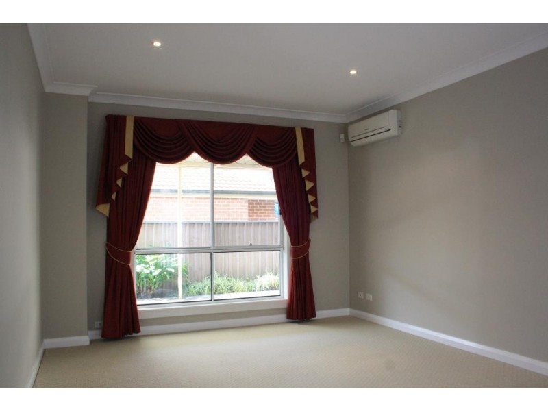 6B Cambridge Street, Ingleburn NSW 2565