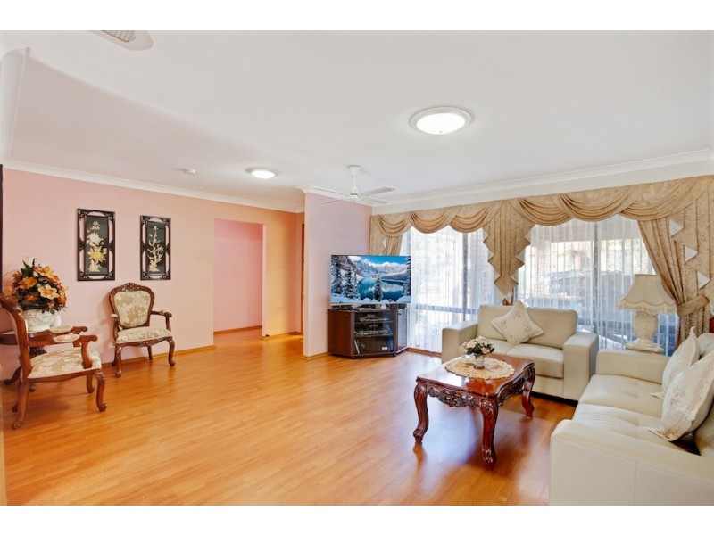 3/25 Goodenough Street, Glenfield NSW 2167