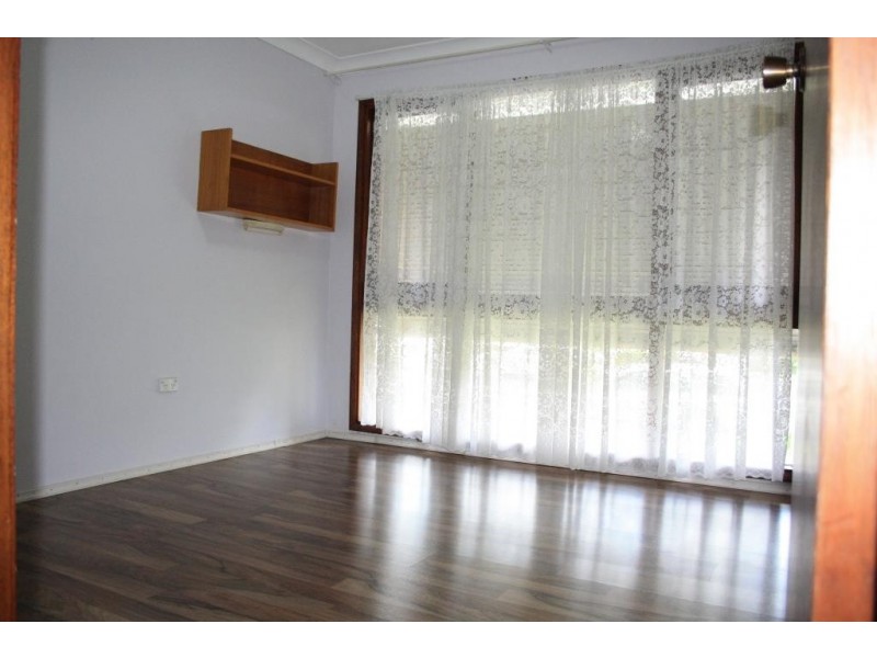 194 Cumberland Road, Ingleburn NSW 2565