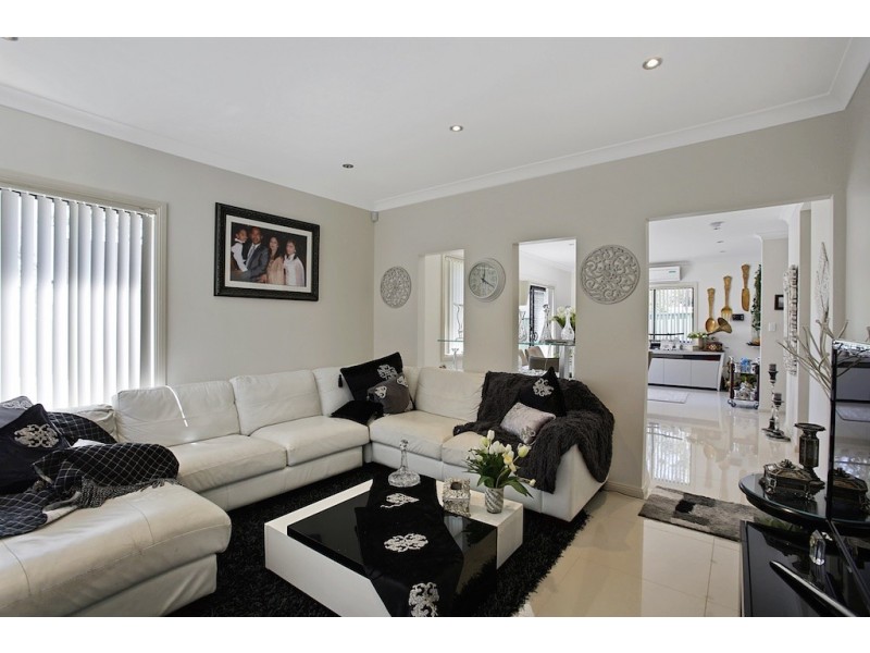 Macquarie Fields NSW 2564