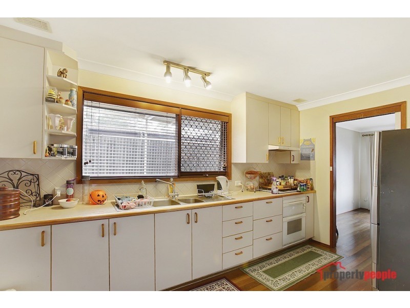 14 Sackville St, Ingleburn NSW 2565