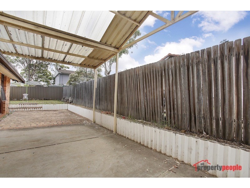 14 Sackville St, Ingleburn NSW 2565