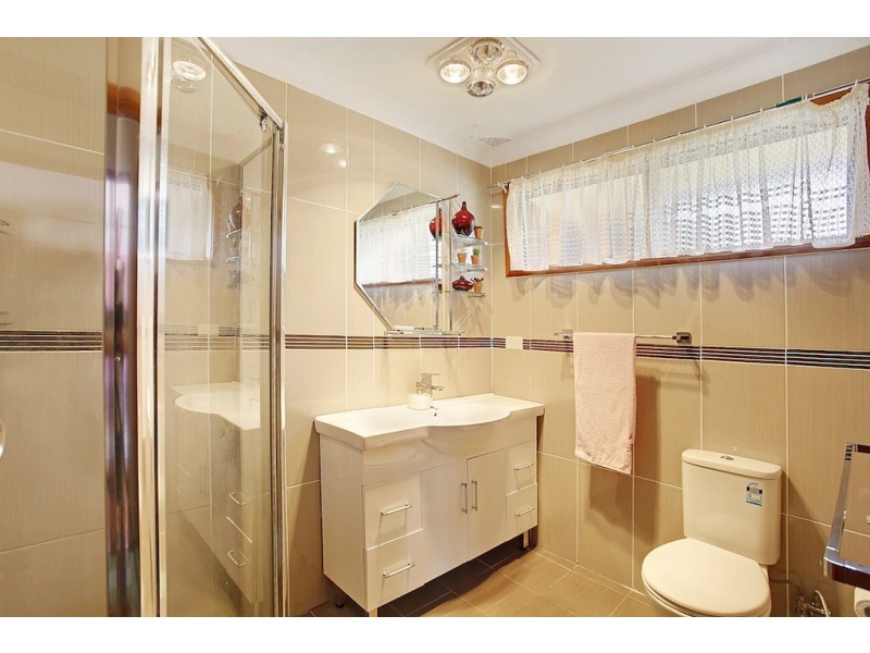 29 brooks street, Macquarie Fields NSW 2564