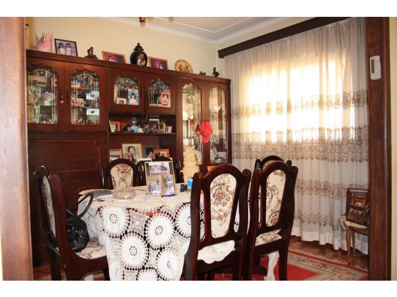 9 Tyler, Campbelltown NSW 2560