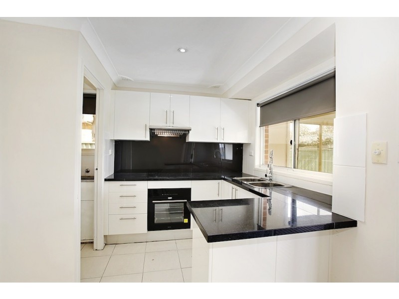 105 Helicia, Macquarie Fields NSW 2564