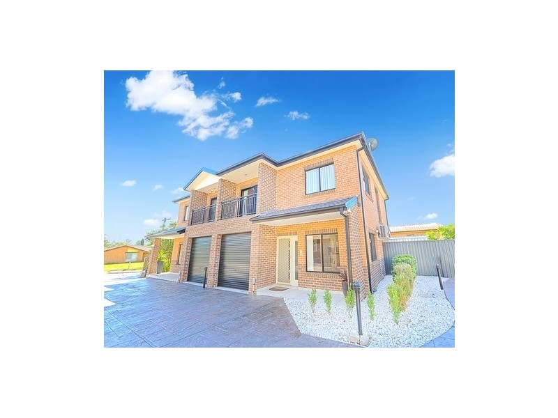 2/22-24 Chrysanthemum Ave, Lurnea NSW 2170