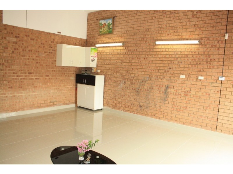 146a Helcia Rd, Macquarie Fields NSW 2564