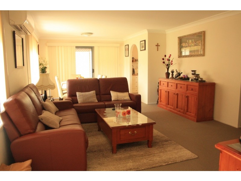 34 Hydrangea place, Macquarie Fields NSW 2564