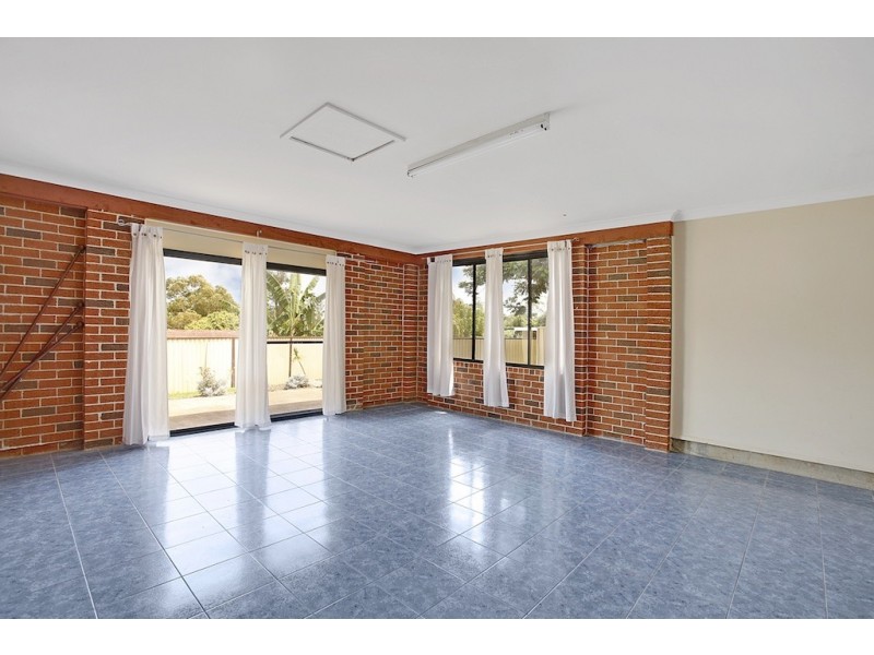 14 Clark Place, Minto NSW 2566