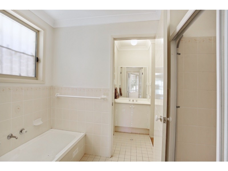 Macquarie Fields NSW 2564