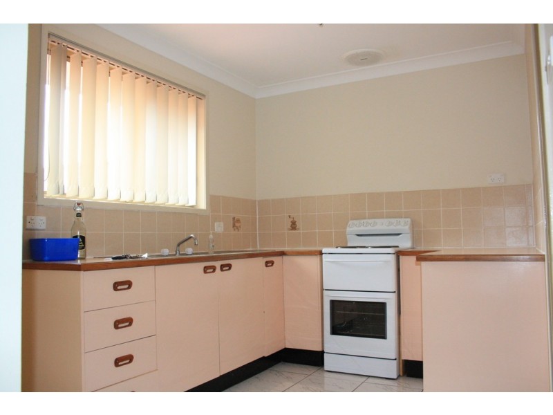 35/35 Bouganville St, Glenfield NSW 2167