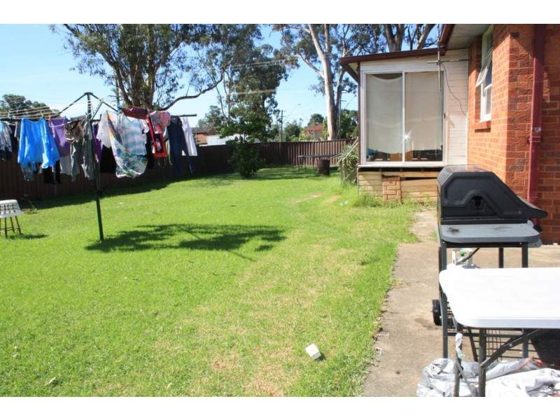 Ingleburn NSW 2565