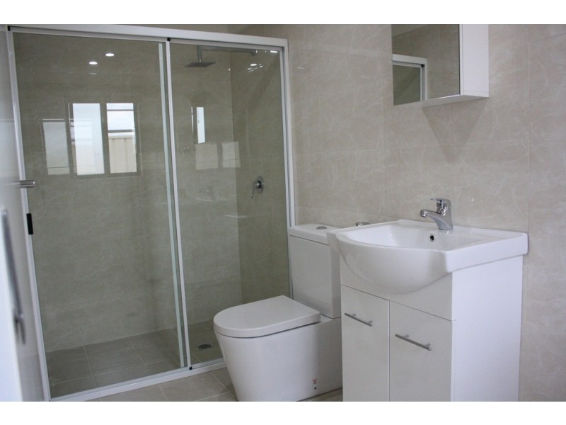 Macquarie Fields NSW 2564