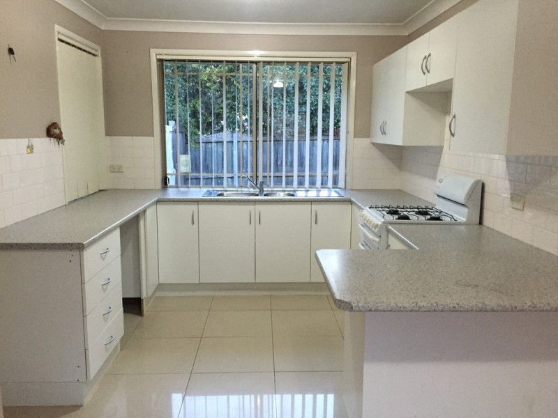 16 Horningsea Park Drive, Horningsea Park NSW 2171
