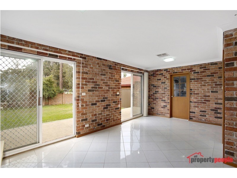 19 Lyndia Street, Ingleburn NSW 2565