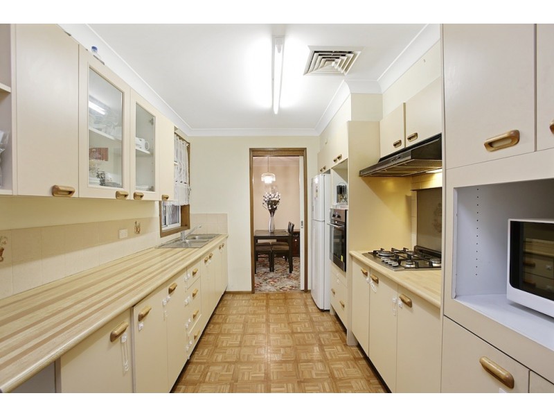 2 Amaranthus Place, Macquarie Fields NSW 2564