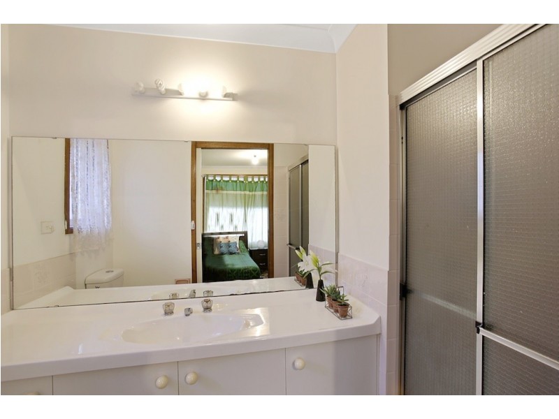 2 Amaranthus Place, Macquarie Fields NSW 2564