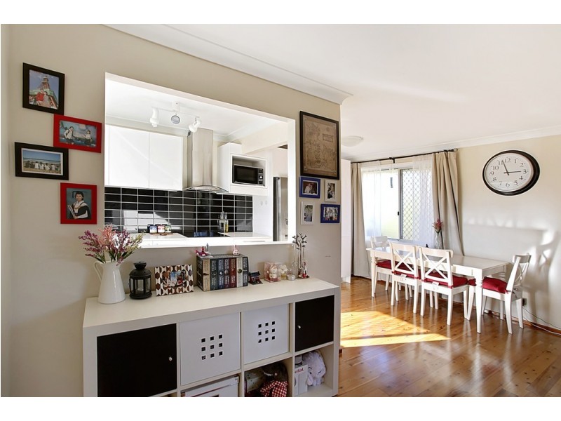7/8 Bensley Rd, Macquarie Fields NSW 2564