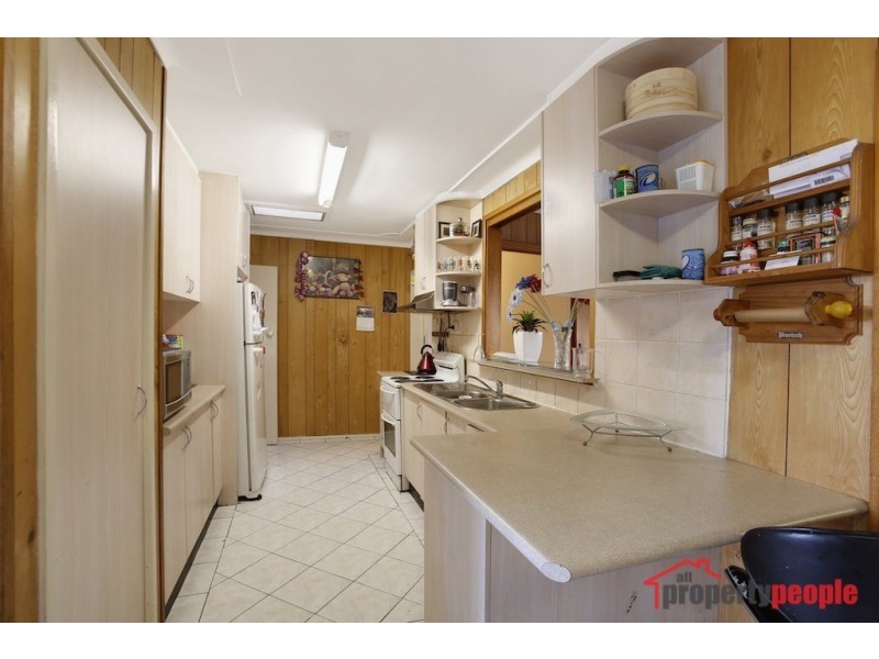 5 Harvey Street, Macquarie Fields NSW 2564