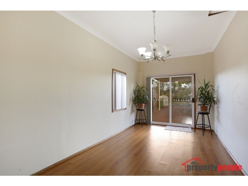 5 Harvey Street, Macquarie Fields NSW 2564