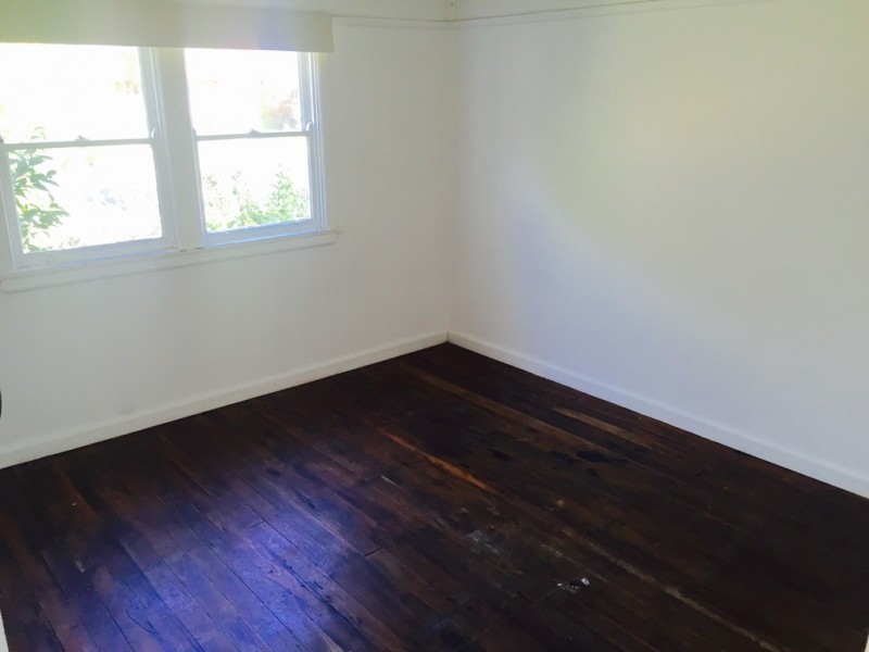 1 Bunbury St, Macquarie Fields NSW 2564