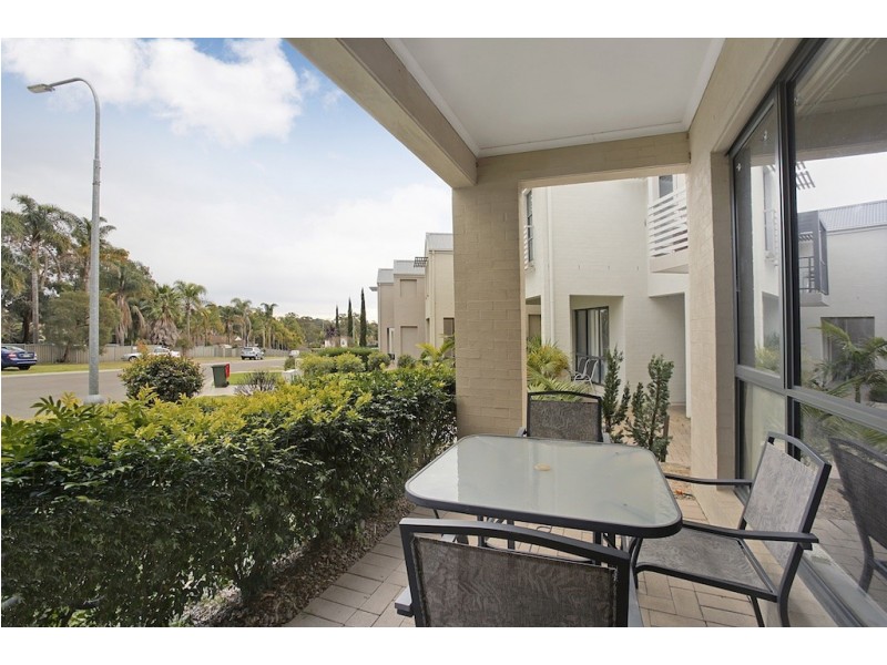 38 Pelargonium Crescent, Macquarie Fields NSW 2564