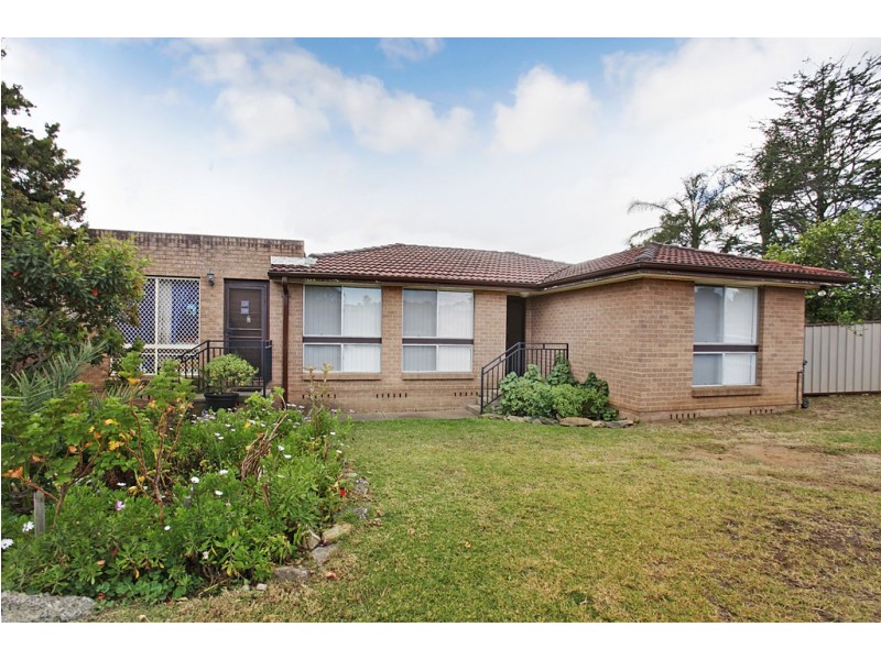 1 Fletcher Street, Minto NSW 2566