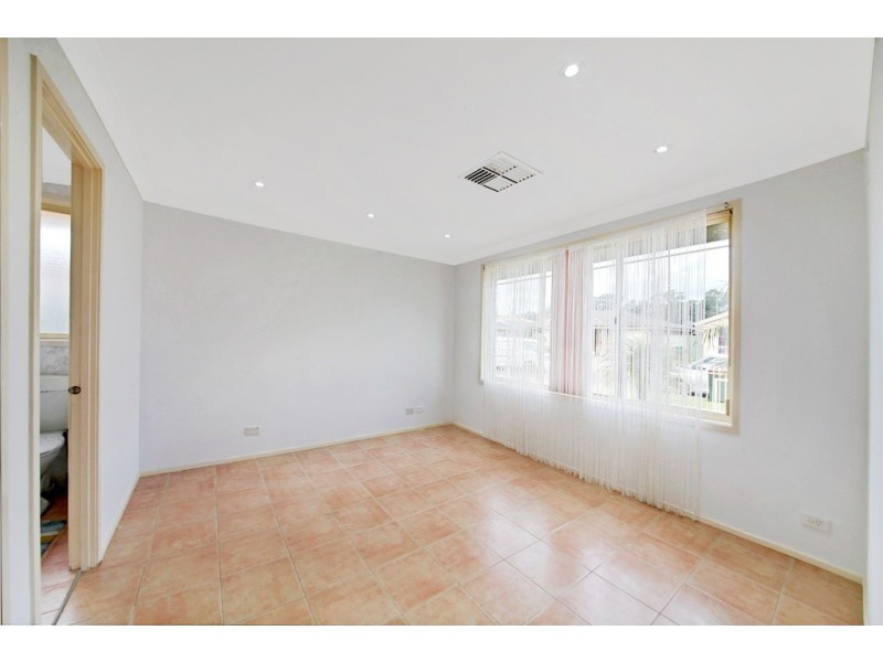 Hoxton Park NSW 2171