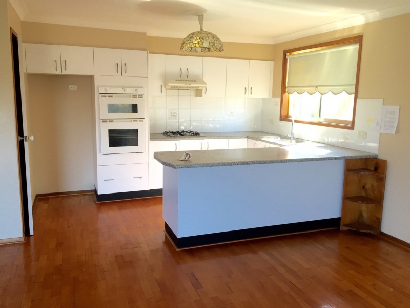 15 Blake Road, Mount Annan NSW 2567