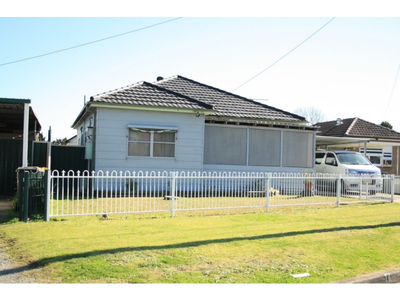 Macquarie Fields NSW 2564