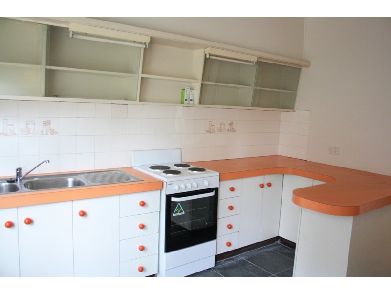 21 Tyler Street, Campbelltown NSW 2560