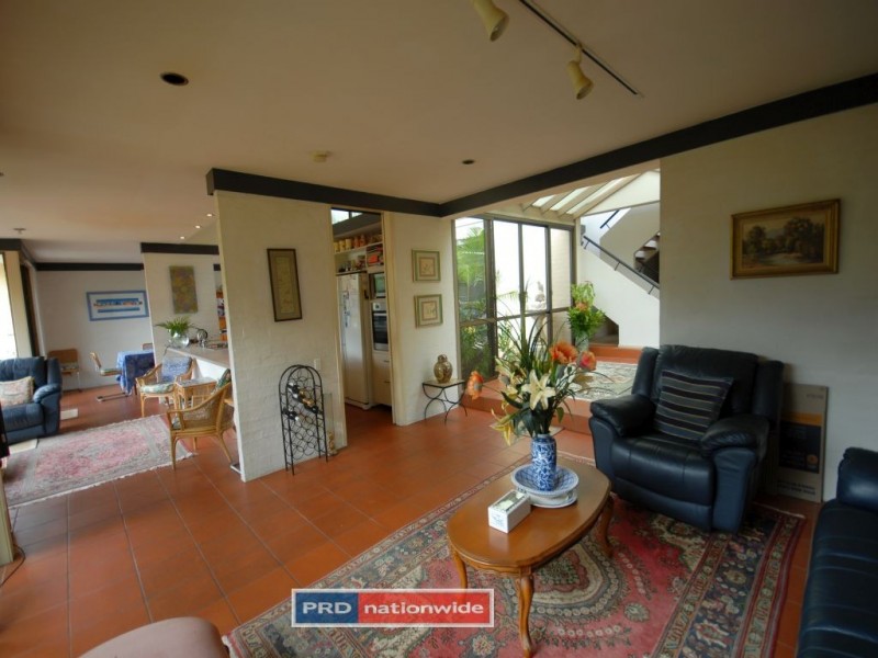 1 Tennyson Place, Robina QLD 4226