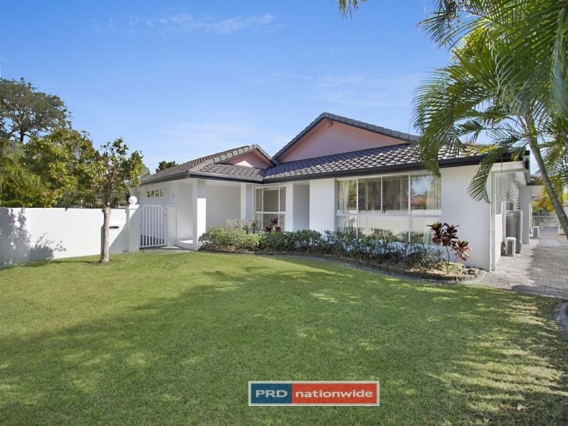 225 Markeri Street, Mermaid Waters QLD 4218
