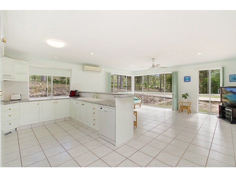 147 San Fernando Drive, Worongary QLD 4213