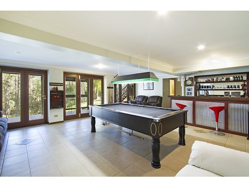 8 Alice Bowden Court, Worongary QLD 4213