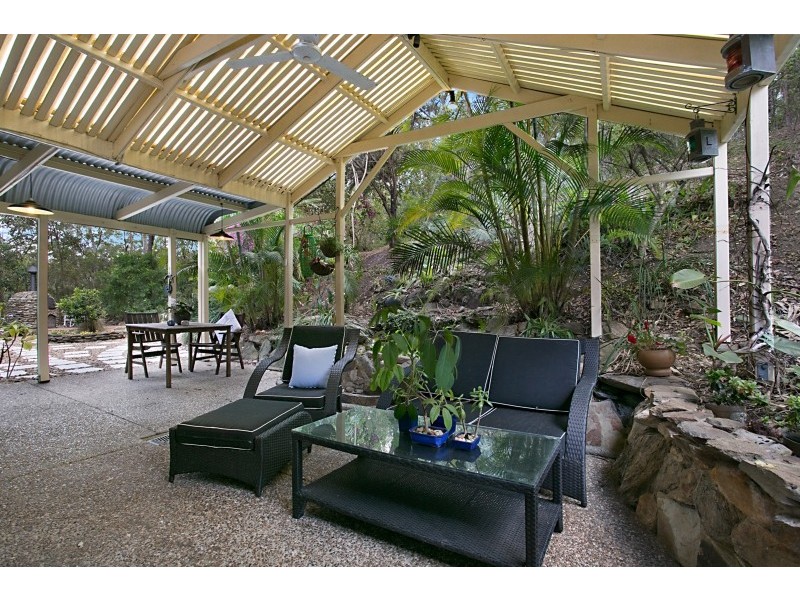 44 Harry Mills Drive, Worongary QLD 4213