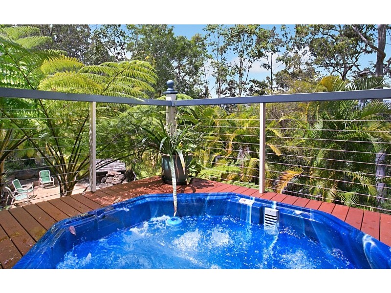 44 Harry Mills Drive, Worongary QLD 4213