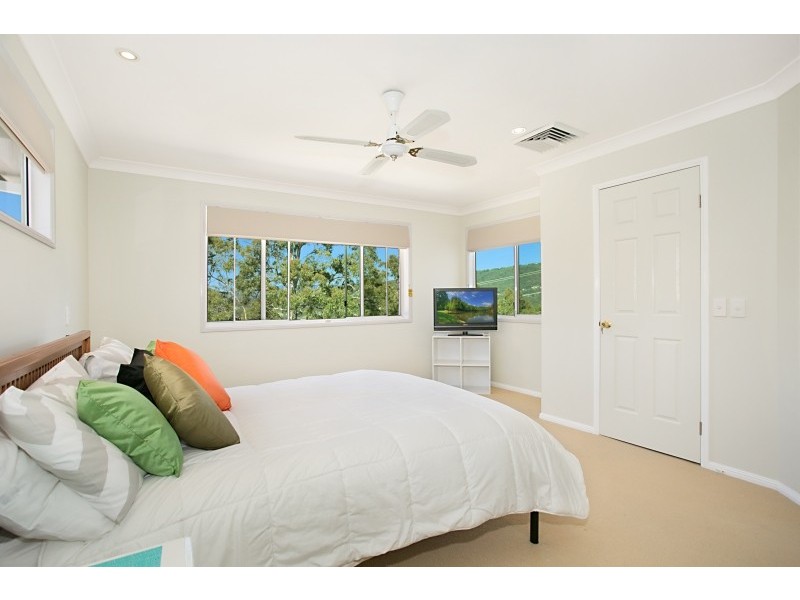 1 Arthur Payne Court, Worongary QLD 4213