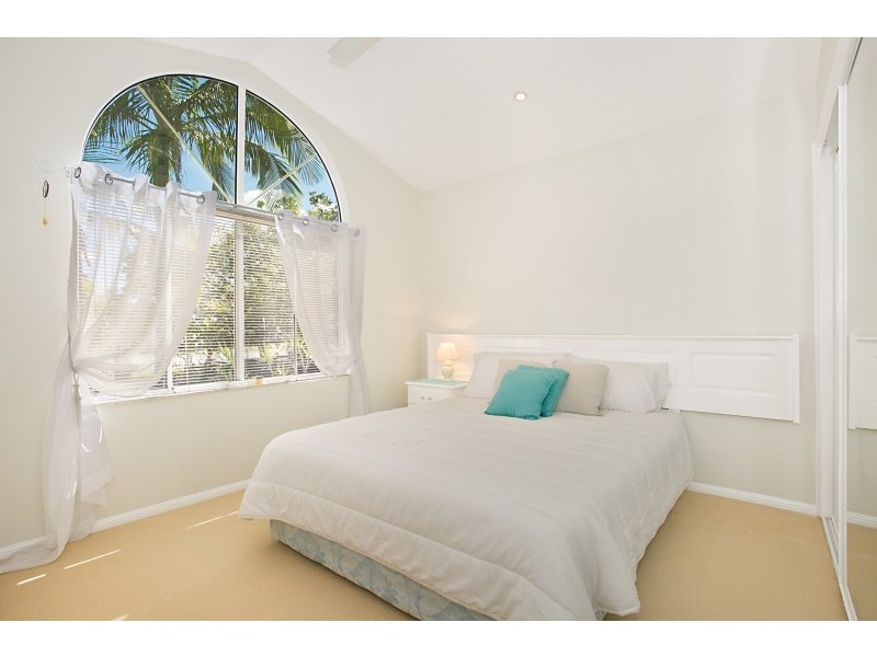 1 Arthur Payne Court, Worongary QLD 4213