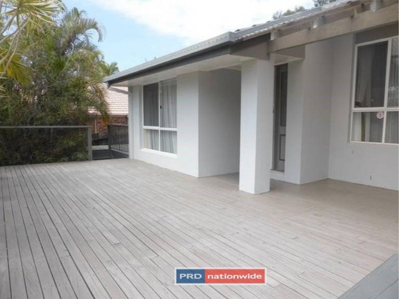 40 Trinity Place, Robina QLD 4226