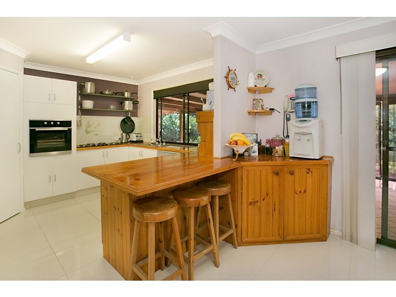 40 Harry Mills Drive, Worongary QLD 4213