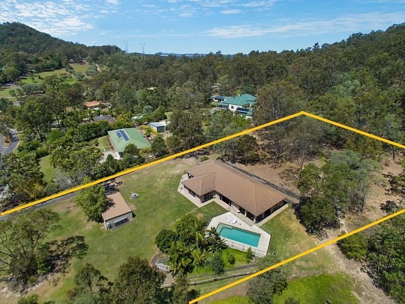 22 Nature Valley Court, Tallai QLD 4213