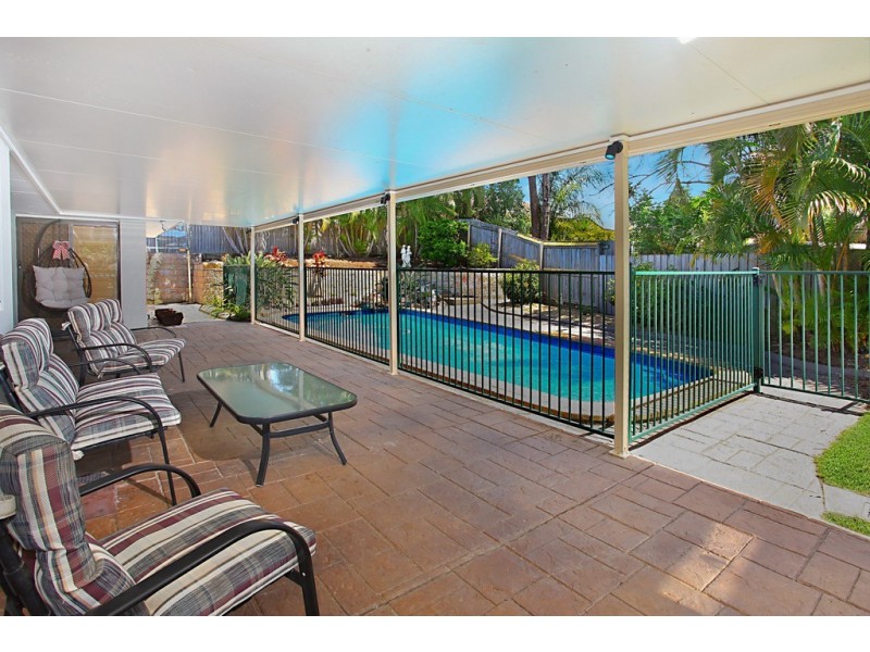 4 Eastwood Drive, Robina QLD 4226