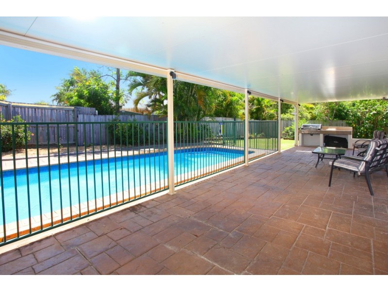 4 Eastwood Drive, Robina QLD 4226