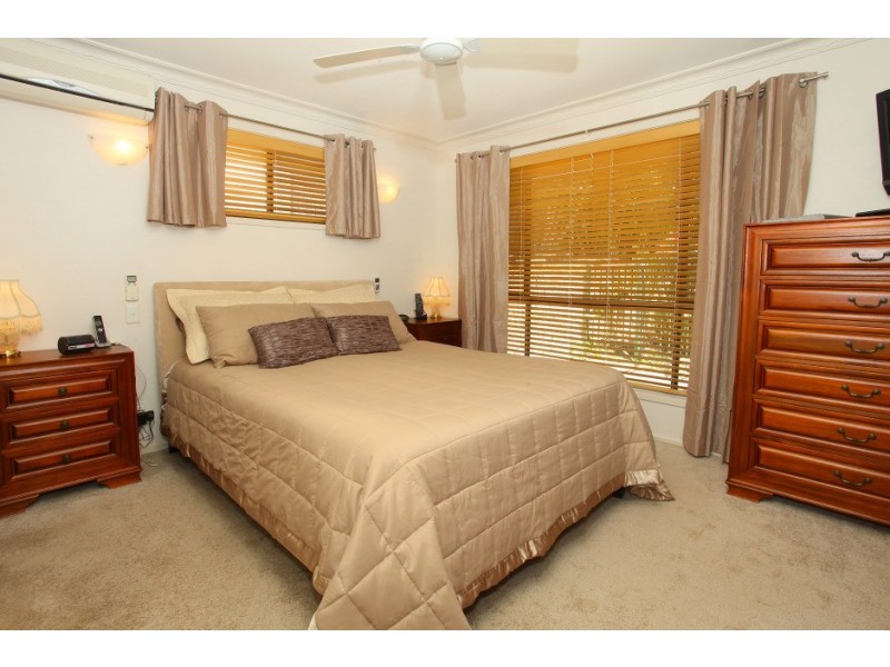 4 Eastwood Drive, Robina QLD 4226