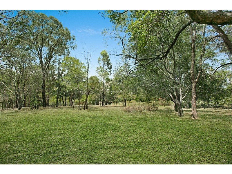 96 Wallandra Road, Tallai QLD 4213