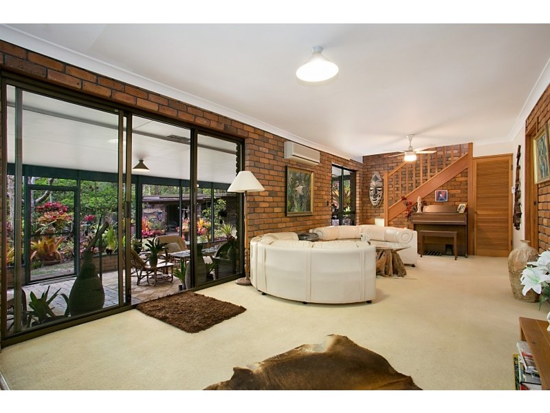 10 Rouse Street, Worongary QLD 4213