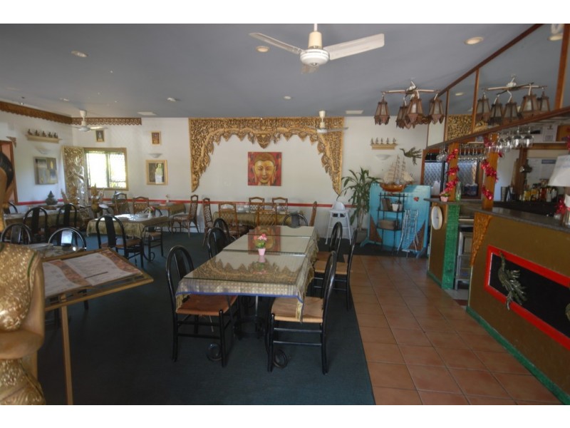 1and2/124 Pappas Way, Carrara QLD 4211