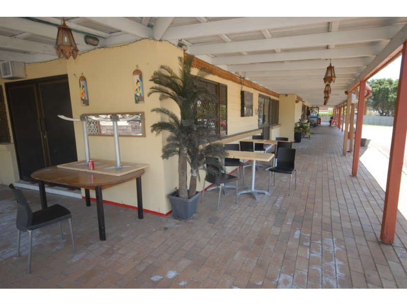 1and2/124 Pappas Way, Carrara QLD 4211