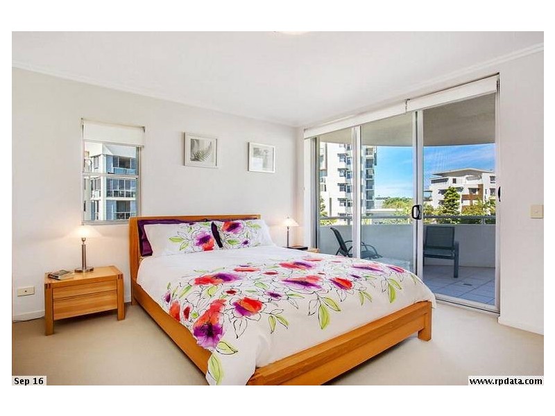25/1 Arbour Ave, Robina QLD 4226